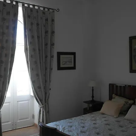 Casa De 4*