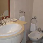 Casa De 4*