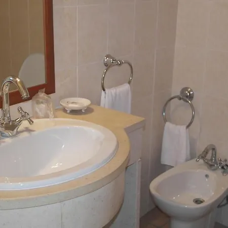 Casa De 4*